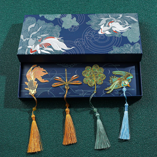 Luxury Nature-Inspired Brass Bookmarks – Delicate Designs with Tassels (Dragonfly, Clover, Koi, Flowers & More)