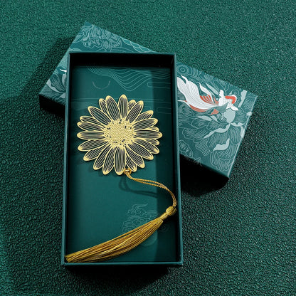 Elegant Chinese Handmade Bookmarks – Golden Lotus & Rose Design for Book Lovers